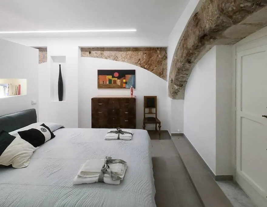 Genius Loci Apartamento Palermo Itália